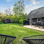 Tomassine By Interhome Сasa de vacaciones Give